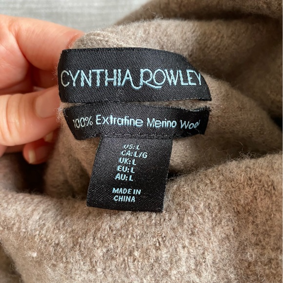 Cynthia Rowley wool sweater - Picture 2 of 3